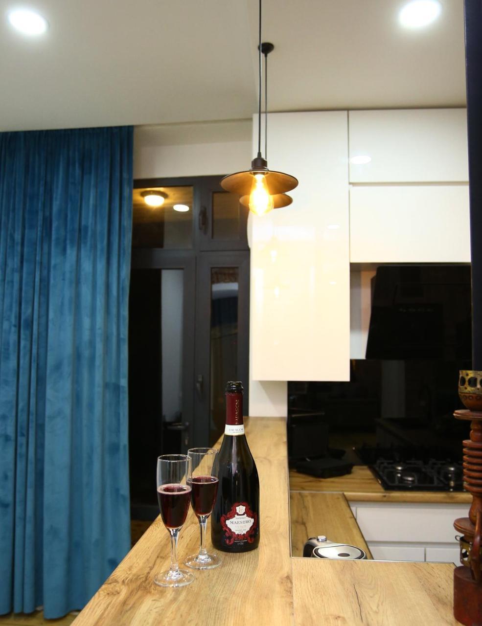 Appartement Tiflis Hut Extérieur photo